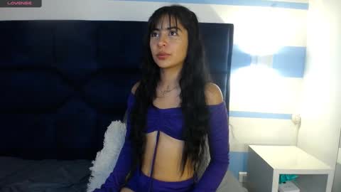 Snapshot of _mollyy chatting on February 24, 2025, 10:03 pm Molly online show from February 24, 2025, 10:03 pm