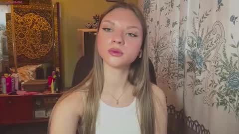 Snapshot of _monaflame_ chatting on February 7, 2026, 1:26 pm Mona online show from February 7, 2026, 1:26 pm