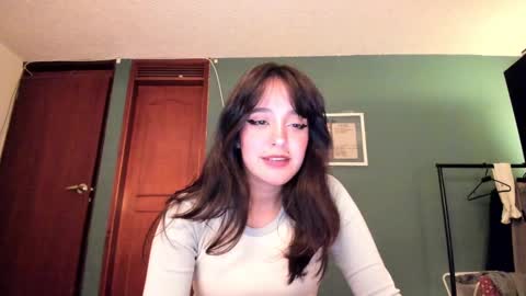 Snapshot of _moon_cake_ chatting on March 12, 2025, 3:13 am Next stream 950 pm Colombia time xd online show from March 12, 2025, 3:13 am