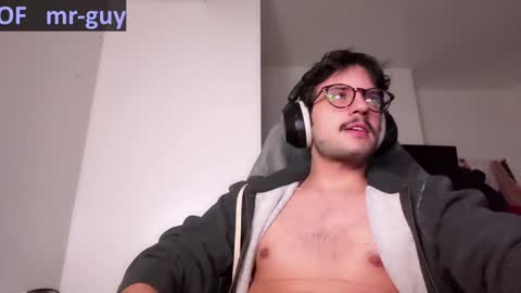 _mrguy_ online show from January 4, 2025, 11:54 am