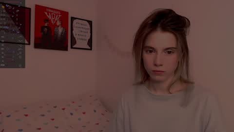 Snapshot of _ni_kiss chatting on February 2, 2025, 11:32 pm Nika online show from February 2, 2025, 11:32 pm