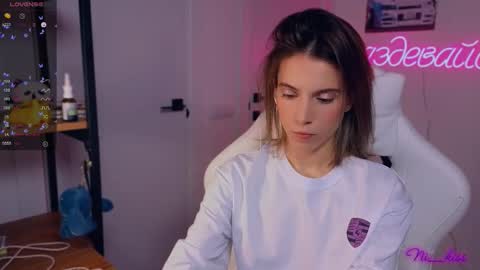 Snapshot of _ni_kiss chatting on September 19, 2025, 7:03 pm Nika online show from September 19, 2025, 7:03 pm