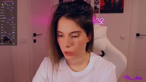 Snapshot of _ni_kiss chatting on November 23, 2025, 7:13 pm Nika online show from November 23, 2025, 7:13 pm