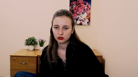 Snapshot of _nicole_new chatting on January 17, 2025, 5:51 pm Nica online show from January 17, 2025, 5:51 pm