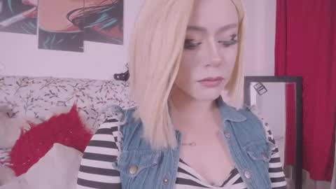 niiky online show from February 7, 2025, 11:34 am