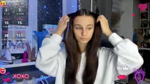 Nika online show from November 9, 2025, 5:11 pm