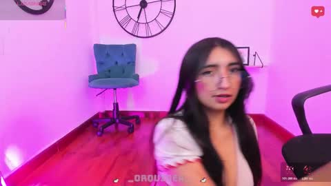 Orquidea  online show from February 20, 2026, 2:28 pm