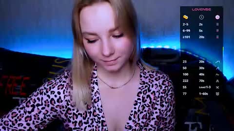  pando4ka  online show from February 25, 2026, 8:57 am