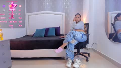 Snapshot of _peach1_ chatting on September 16, 2025, 2:29 pm peach1 online show from September 16, 2025, 2:29 pm