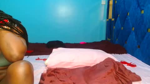 Peach online show from March 3, 2025, 12:05 pm