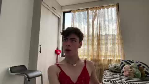 esteban online show from June 17, 2026, 6:09 pm
