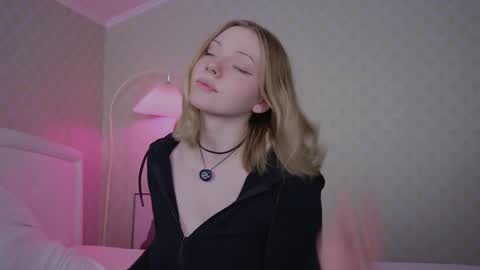Viktoria online show from March 24, 2026, 4:12 pm