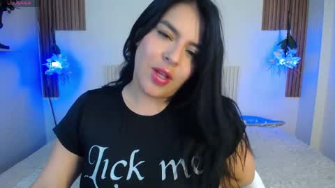 Laura online show from May 19, 2026, 6:03 pm