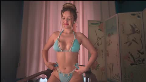Snapshot of _protea chatting on October 15, 2025, 7:08 am Eva online show from October 15, 2025, 7:08 am