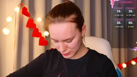 im Amy online show from February 7, 2025, 9:37 am