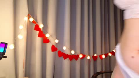 im Amy online show from February 8, 2025, 12:39 pm