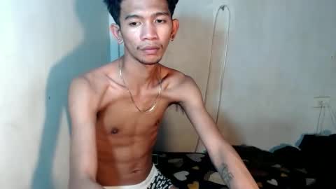 _rellvanxx online show from December 2, 2025, 4:24 pm