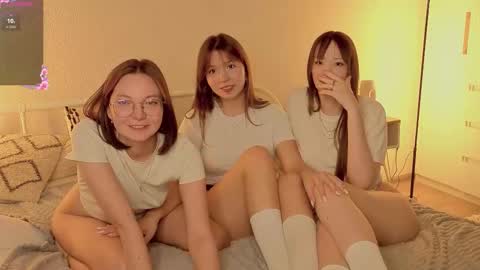 LISSAPVT IS OPEN online show from September 21, 2025, 5:14 pm