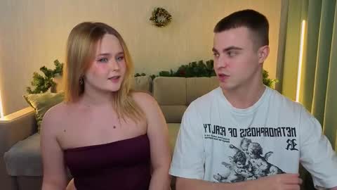 LISSAPVT IS OPEN online show from December 1, 2025, 6:35 pm