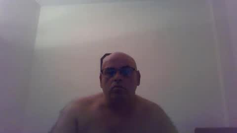 Snapshot of _reyi chatting on May 22, 2026, 7:26 am REY online show from May 22, 2026, 7:26 am