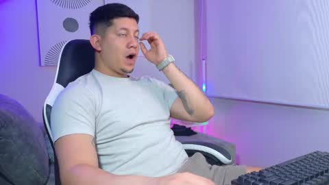 Roberto online show from March 17, 2026, 12:19 pm