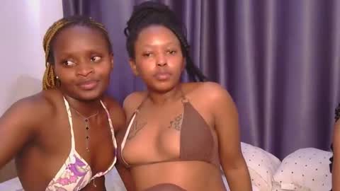  Roxxana online show from December 16, 2025, 5:01 am