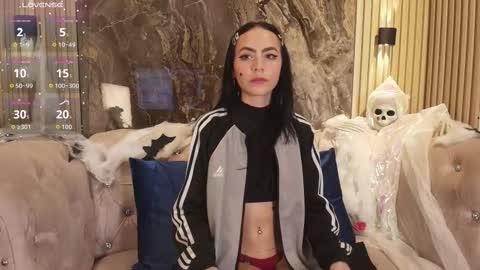 Sabrina online show from October 13, 2025, 7:47 pm