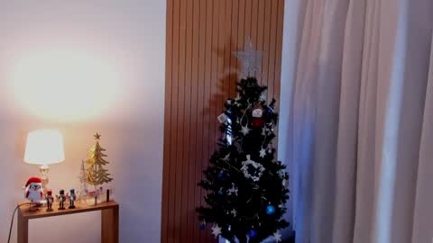 Sam   --- next stream 1 dic  food and vino show . online show from December 14, 2024, 12:33 am