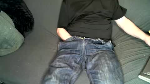 Snapshot of _samuel_ chatting on May 4, 2026, 2:29 am Samuel online show from May 4, 2026, 2:29 am