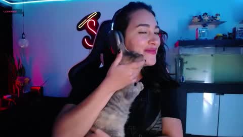 Snapshot of _santalove_ chatting on January 24, 2025, 1:56 am SantaLove online show from January 24, 2025, 1:56 am