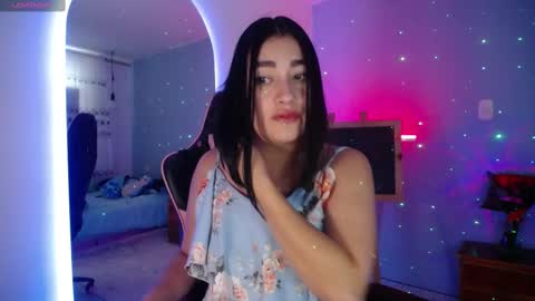 Snapshot of _santalove_ chatting on September 18, 2025, 6:32 pm SantaLove online show from September 18, 2025, 6:32 pm