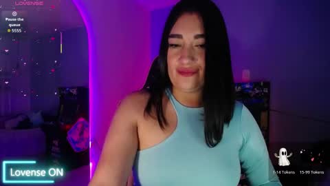 Snapshot of _santalove_ chatting on May 2, 2026, 9:42 pm SantaLove online show from May 2, 2026, 9:42 pm