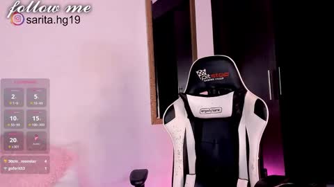 Snapshot of _sara_hernandez chatting on February 5, 2025, 2:37 pm Sara  intagram online show from February 5, 2025, 2:37 pm