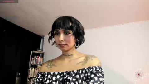 Snapshot of _saraaparker_ chatting on February 13, 2026, 9:00 pm Sarita online show from February 13, 2026, 9:00 pm