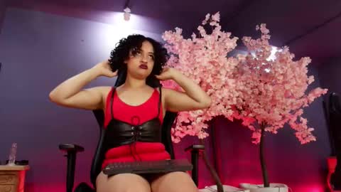 Sara online show from November 10, 2025, 11:42 am