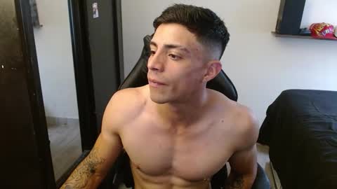 SCHNEIDER online show from December 5, 2025, 4:25 pm