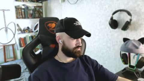 Ask me online show from April 21, 2026, 11:38 am