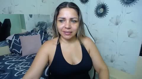 Snapshot of _sexyredhead_ chatting on October 5, 2025, 12:03 pm KATA online show from October 5, 2025, 12:03 pm