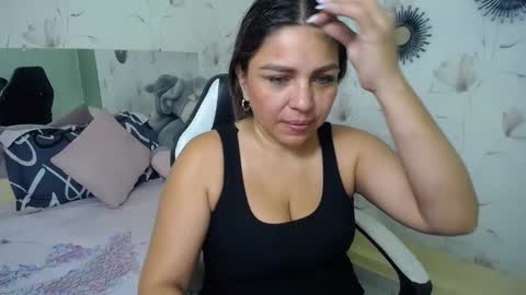 Snapshot of _sexyredhead_ chatting on October 18, 2025, 11:55 am KATA online show from October 18, 2025, 11:55 am