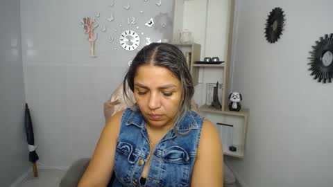 Snapshot of _sexyredhead_ chatting on June 1, 2026, 12:07 pm KATA online show from June 1, 2026, 12:07 pm