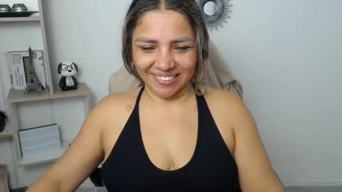 Snapshot of _sexyredhead_ chatting on June 7, 2026, 12:20 pm KATA online show from June 7, 2026, 12:20 pm