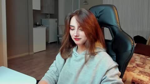 Snapshot of _silverdream chatting on February 12, 2025, 11:51 pm _silverdream online show from February 12, 2025, 11:51 pm