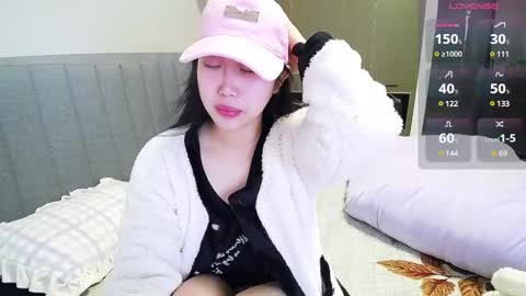 winni online show from February 25, 2025, 3:42 am