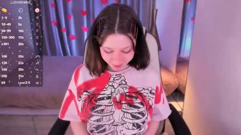 Sofi  Follow me  online show from February 14, 2025, 6:56 am