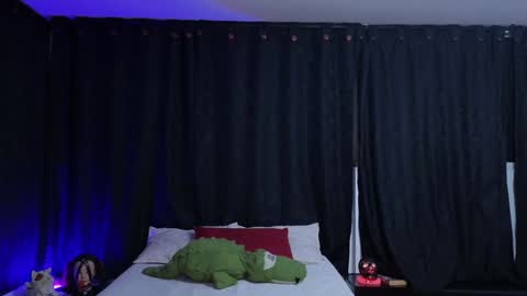 Snapshot of _sofiapink chatting on December 2, 2024, 1:58 am Sofia online show from December 2, 2024, 1:58 am