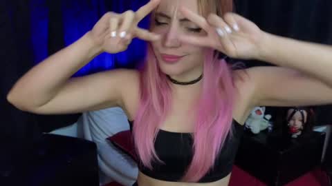 Snapshot of _sofiapink chatting on January 19, 2025, 3:18 am Sofia online show from January 19, 2025, 3:18 am