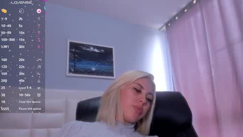 sophie online show from March 7, 2025, 6:54 pm