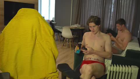 OLIVERpvt is open online show from September 16, 2025, 3:29 am