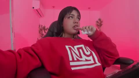 V E N U S online show from December 16, 2024, 8:20 am