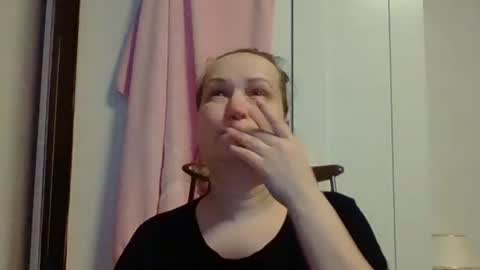 Melisa online show from February 23, 2025, 4:17 am